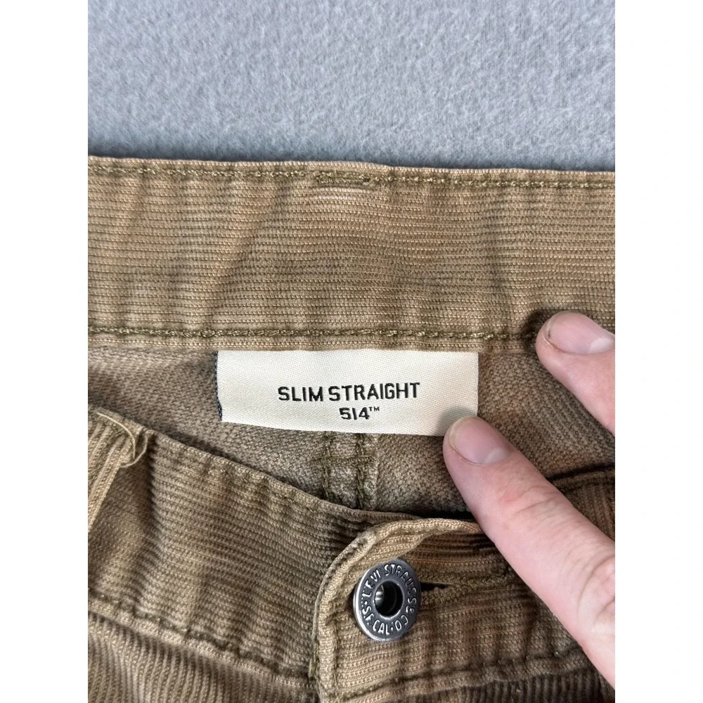 Levi's 514 Pants Mens 32x32 Brown Slim Straight Corduroy Khakis Casual 5-Pocket